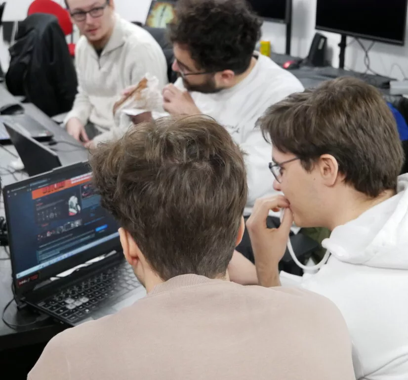 Photo de nos élèves développeurs pendant la Game Jam 2023